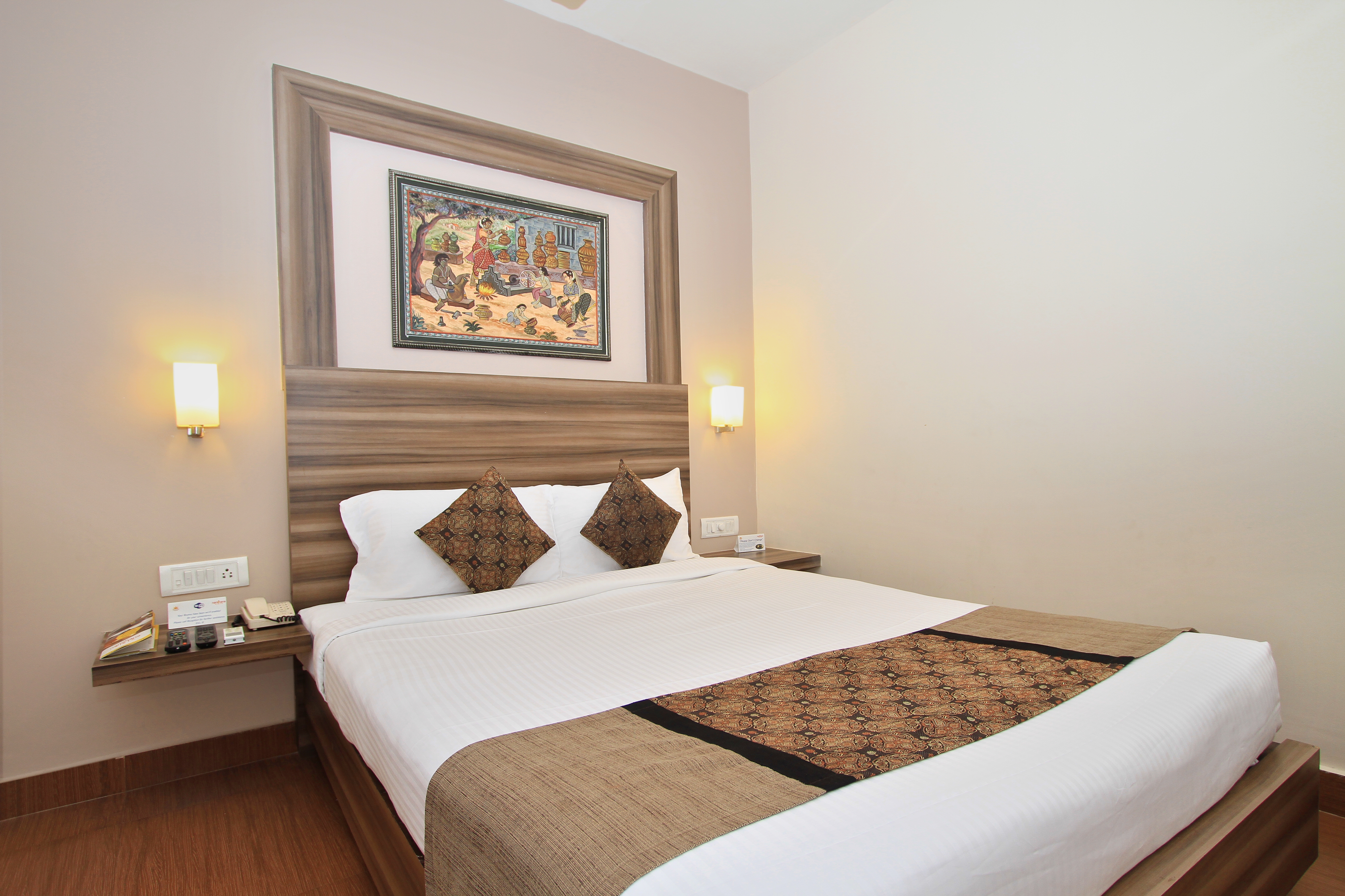 STANDARD ROOM, LA SARA VISTA, KAMMANAHALLI, budget hotel in Bangalore 3